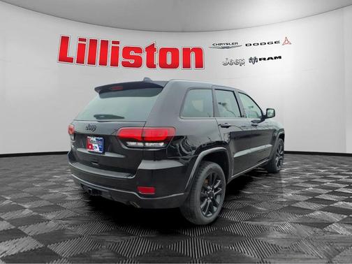 2022 Jeep Grand Cherokee WK Laredo