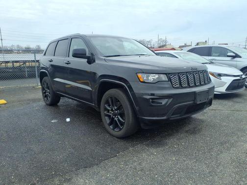 2022 Jeep Grand Cherokee WK Laredo