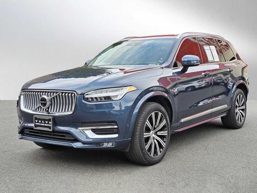 2022 Volvo XC90 T6 AWD Inscription 6 Seater