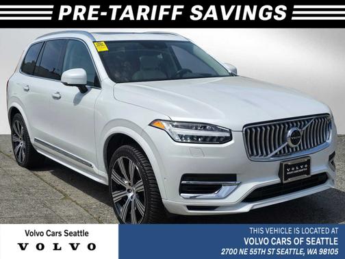 2022 Volvo XC90 Recharge Plug-In Hybrid eAWD Inscription 6 Seater