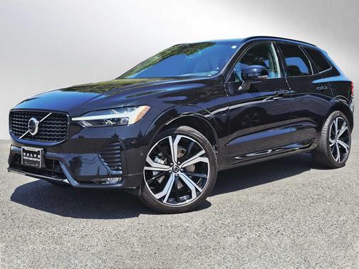 2022 Volvo XC60 B6 AWD R-Design