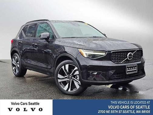 2024 Volvo XC40 Plus