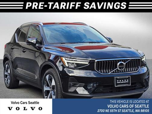 2024 Volvo XC40 B5 Plus Bright