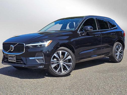 2022 Volvo XC60 B5 AWD Momentum