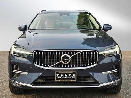 2023 Volvo XC60 B6 AWD Ultimate Bright