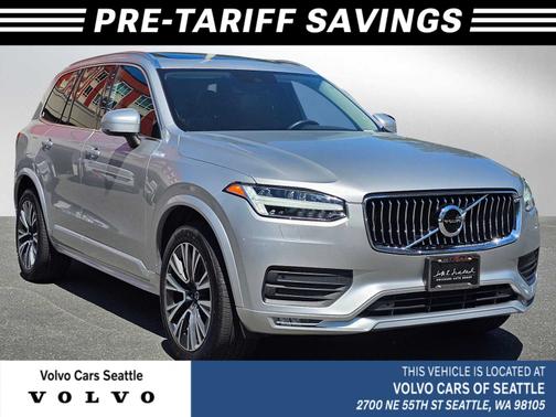 2021 Volvo XC90 T6 Momentum 7 Passenger