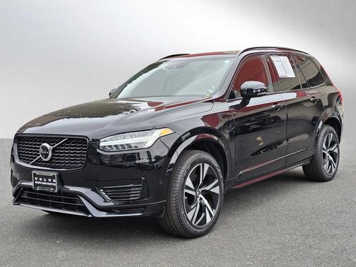 2022 Volvo XC90 Recharge Plug-In Hybrid T8 R-Design Extended Range 7P
