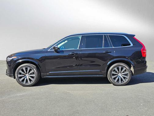 2023 Volvo XC90 B5 AWD Core