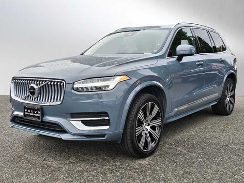 2023 Volvo XC90 Recharge Plug-In Hybrid Core Bright 7-Seater