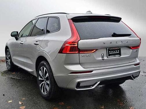 2025 Volvo XC60 Core
