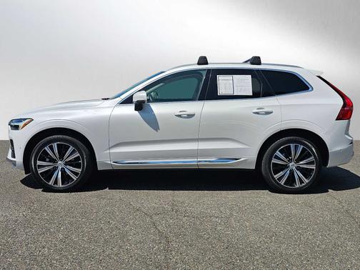 2022 Volvo XC60 B5 AWD Inscription