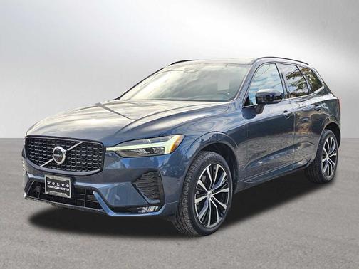2025 Volvo XC60 B5 Plus