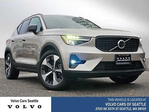 2023 Volvo XC40 Plus