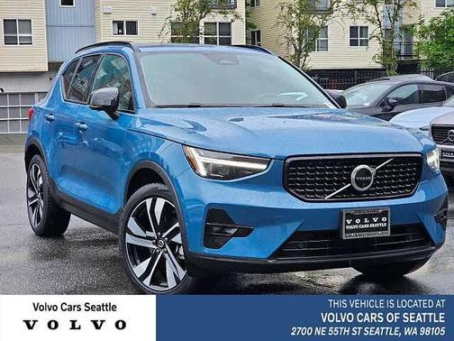 Fjord Blue 2023 Volvo XC40 B5 AWD Ultimate Dark