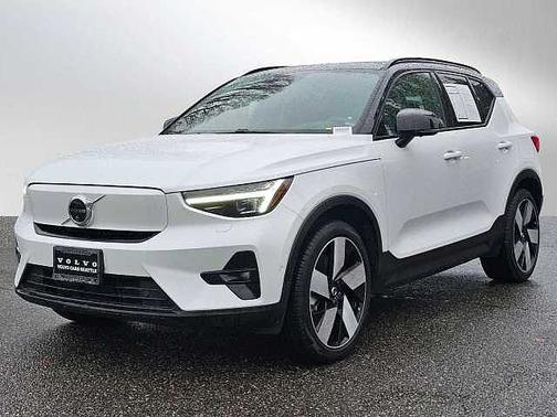 2024 Volvo XC40 Ultimate
