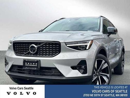 2025 Volvo XC40 Plus