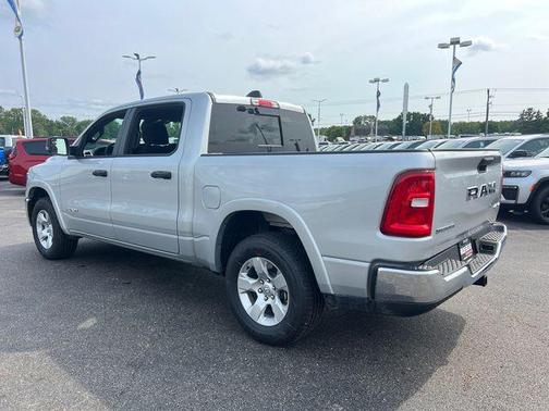 Silver Zynith 2026 RAM 1500 Big Horn/Lone Star