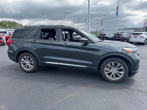 2022 Ford Explorer Limited