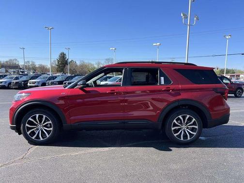 Rapid Red Metallic Tinted Clearcoat 2026 Ford Explorer ST-Line