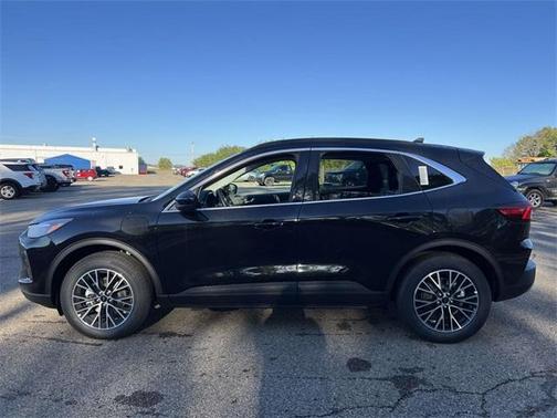 2025 Ford Escape PHEV