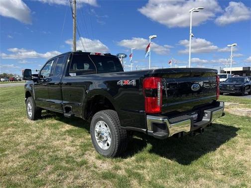 2026 Ford F-350 XLT