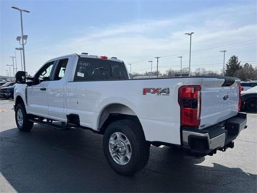 2025 Ford F-250 XLT