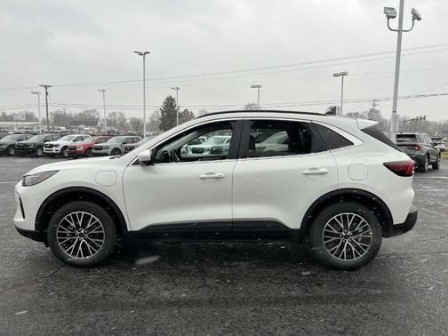 2025 Ford Escape PHEV