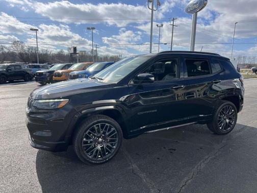 2022 Jeep Compass Altitude