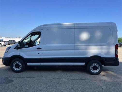 2025 Ford Transit-250 148 WB Medium Roof Cargo