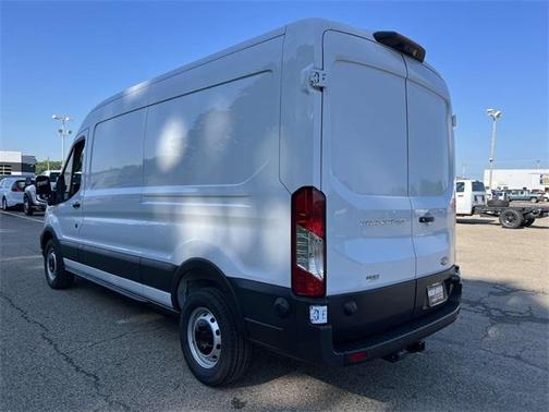 2025 Ford Transit-250 148 WB Medium Roof Cargo