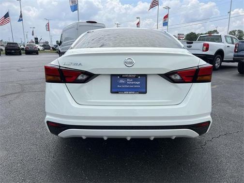 2022 Nissan Altima 2.5 S