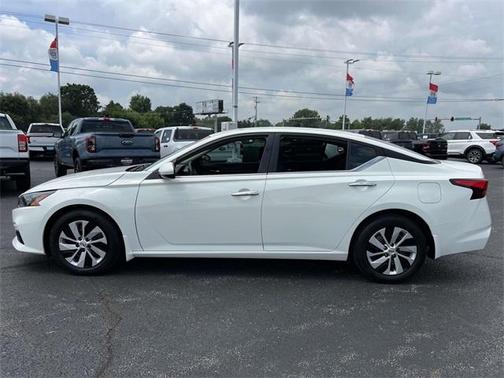 2022 Nissan Altima 2.5 S