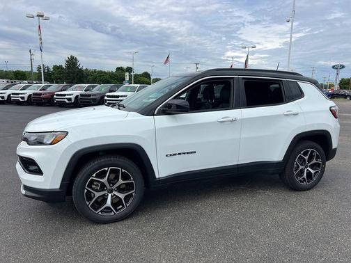 Bright White Clearcoat 2025 Jeep Compass Limited