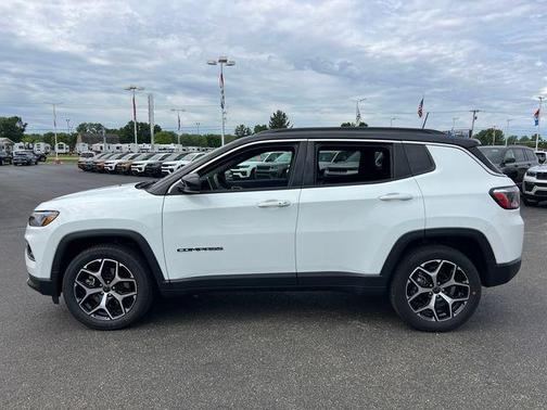Bright White Clearcoat 2025 Jeep Compass Limited