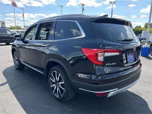 2020 Honda Pilot Touring 8-Passenger