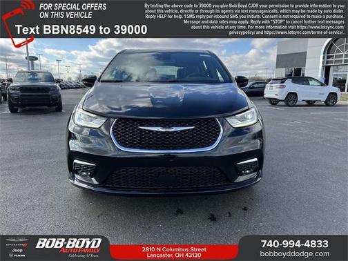 2025 Chrysler Pacifica Select