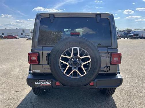 2025 Jeep Wrangler Sahara