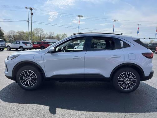 2025 Ford Escape PHEV