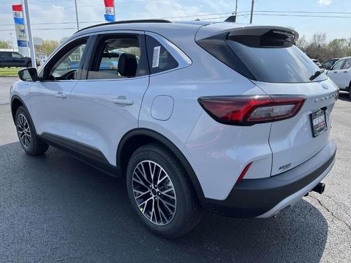 2025 Ford Escape PHEV
