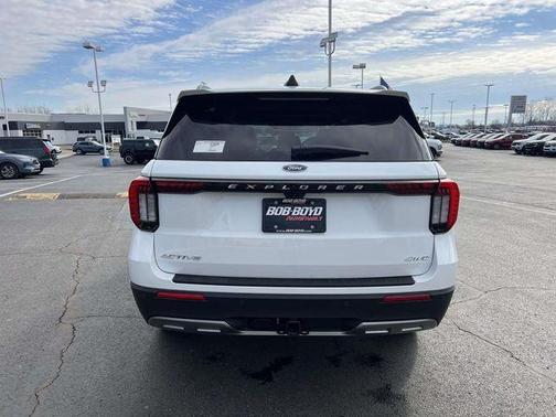 Star White 2026 Ford Explorer Active