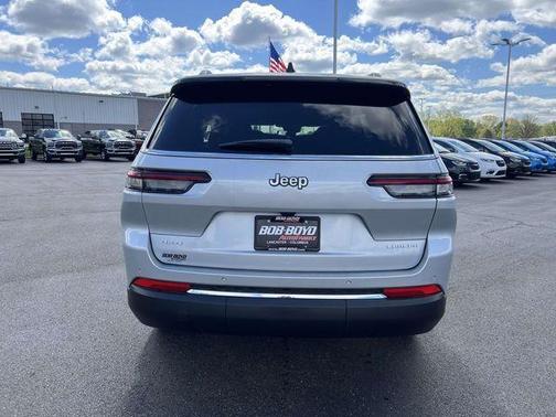 Silver Zynith 2026 Jeep Grand Cherokee L Laredo