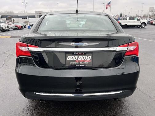 2012 Chrysler 200 Limited