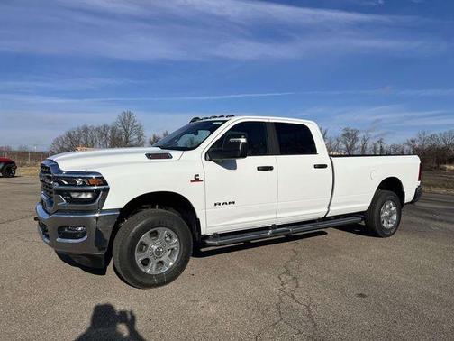 Bright White Clearcoat 2026 RAM 3500 Big Horn