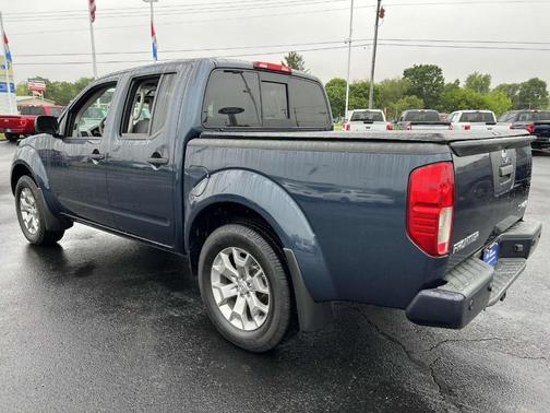 2021 Nissan Frontier SV