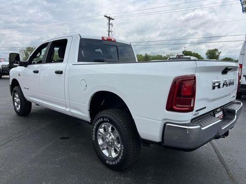 Bright White Clearcoat 2025 RAM 2500 Big Horn