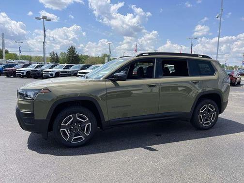 41 2026 Jeep Cherokee LAREDO/LIMITED