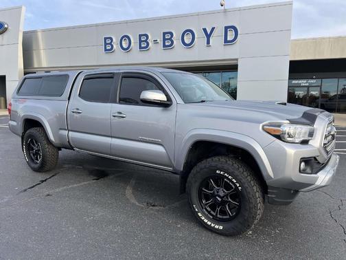 2016 Toyota Tacoma SR5