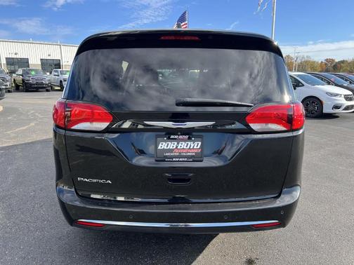 2019 Chrysler Pacifica Touring-L Plus
