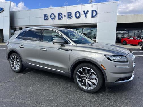 2023 Lincoln Nautilus Reserve