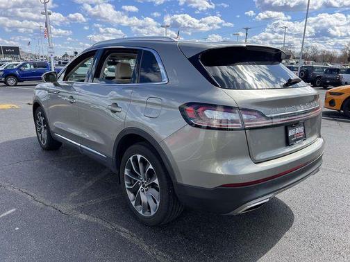 2023 Lincoln Nautilus Reserve